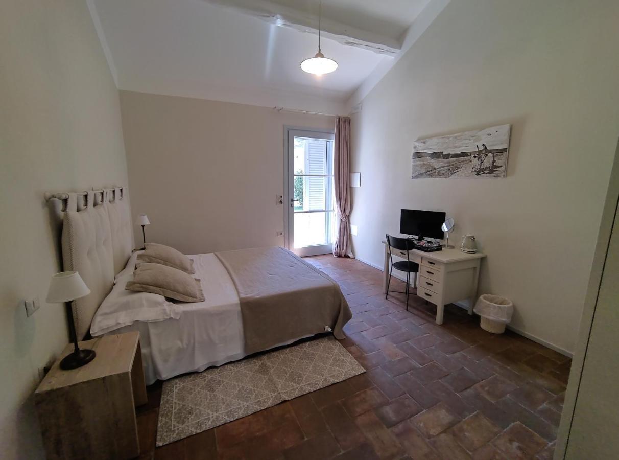 Agriturismo Poderedodici Orbetello Buitenkant foto